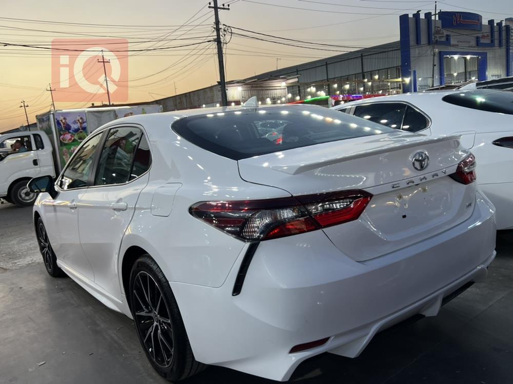 تويوتا كامري